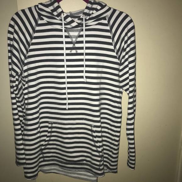 Motherhood Maternity Tops - Motherhood maternity hoodie